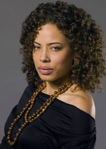 Tawny Cypress
as Simone Deveaux