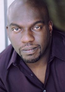 Omar J. Dorsey
as Rayfield 