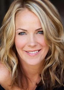 Andrea Anders
as Sandra