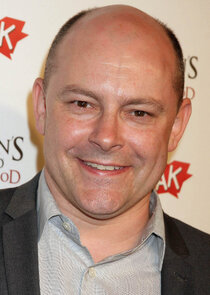 Rob Corddry
as Walt Dinty