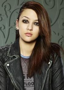 Katie Findlay
as Rebecca Sutter