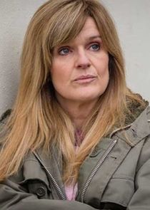 Siobhan Finneran
as Clare Cartwright