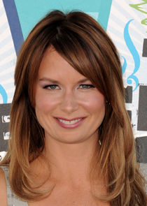 Mary Lynn Rajskub
as Janet