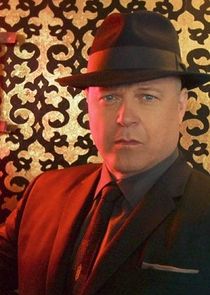 Michael Chiklis
as Vincent Savino