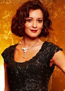 Renai Caruso
as Tess