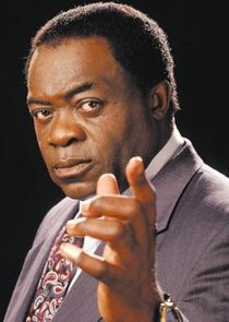 Yaphet Kotto
as Lieutenant Al Giardello
