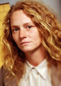 Melissa Leo
as Sergeant Kay Howard