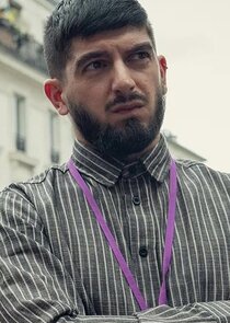 Nima Taleghani
as Mr Farouk