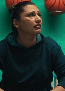 Chetna Pandya
as Coach Singh