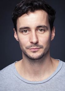 Sam Swainsbury
as Pickles