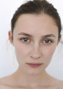 Claude Scott-Mitchell
as Rose Drummond-Ward