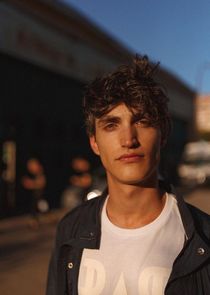 Rocco Fasano
as Gianluca Vitali