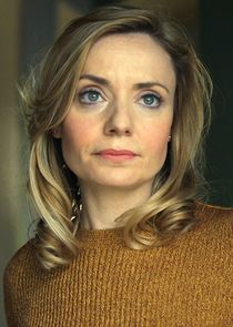 Christine Bottomley
as Maggie Sweeting