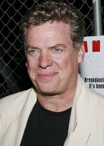 Christopher McDonald
as Chris Stearns