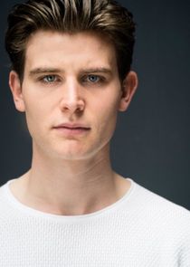 Conor Lowson
as Scott Dunlop