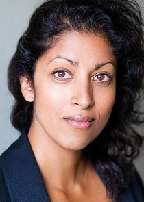 Priyanga Burford
as Sita Anwar