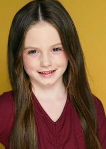 Kenlee Townsend
as Young Claire