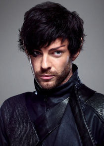 Harry Treadaway
as Narek