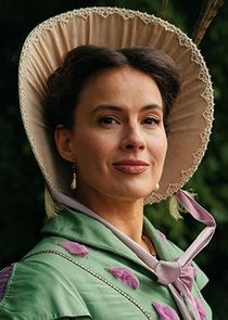 Sophie Winkleman
as Lady Susan de Clemente
