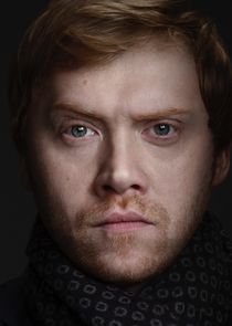 Rupert Grint
as Julian Pearce