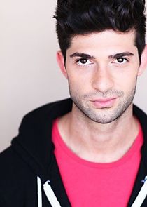 Adam Zolotin
as Davey Hopewell