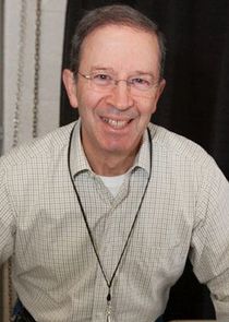 Peter Newman
as Mumbo Jumbo