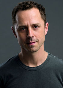 Giovanni Ribisi
as Marius Josipovic / Peter Murphy