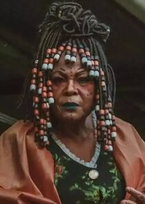 Sola Sobowale
as Mummy Tornado