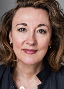 Dorothy Atkinson
as Betty Boothroyd