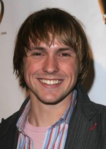 Kyle Searles
as Jake Kessler