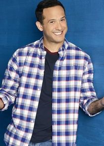 Joe Nieves
as Tom Diaz