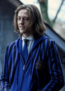 Percy Hynes White
as Xavier Thorpe