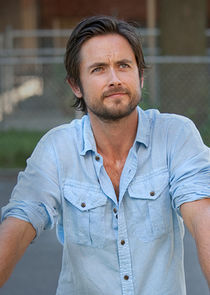 Justin Chatwin
as Jimmy Lishman