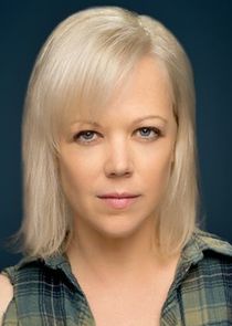 Emily Bergl
as Sammi Slott