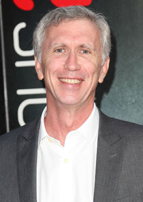 Steve Coulter
as Holden Holliway