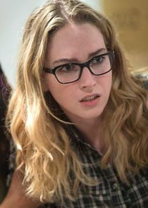 Jamie Clayton
as Nomi Marks