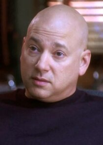 Evan Handler
as Ricky Tahoe