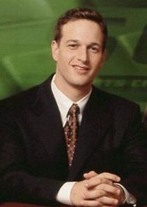 Josh Charles
as Daniel 