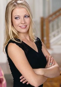 Melissa Joan Hart
as Sabrina J. Spellman