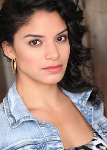 Shakira Barrera
as Gloria