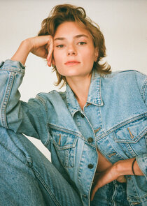 Clare Gillies
as Wiggles Rosenstein