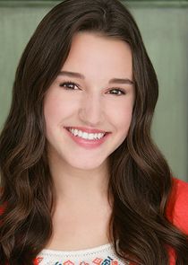 Marisa Davila
as Alex