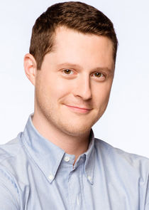 Noah Reid
as Patrick Brewer