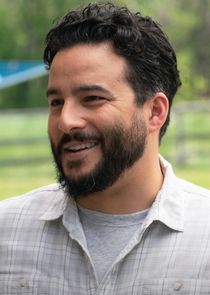 Ennis Esmer
as Emir Kaplan