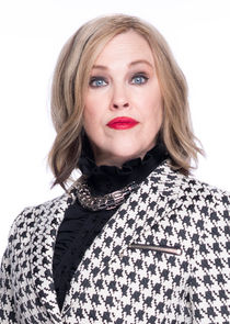 Catherine O'Hara
as Moira Rose