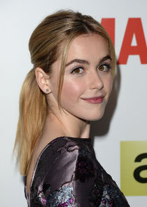 Kiernan Shipka
as Lou Simms