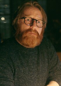 David Wilmot
as Clark Thompson