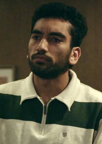 Nabhaan Rizwan
as Frank Chaudhary