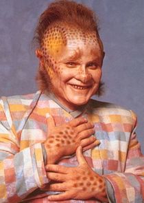 Ethan Phillips
as Neelix
