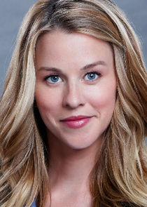 Kim Shaw
as Dr. Cassie Williams
